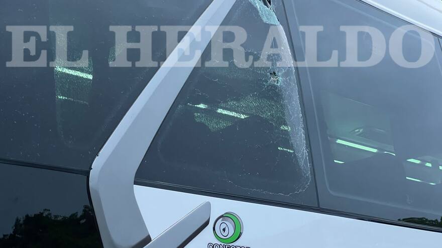 El bus de Junior fue atacado con piedra en su ruta al estadio Manuel Murillo Toro