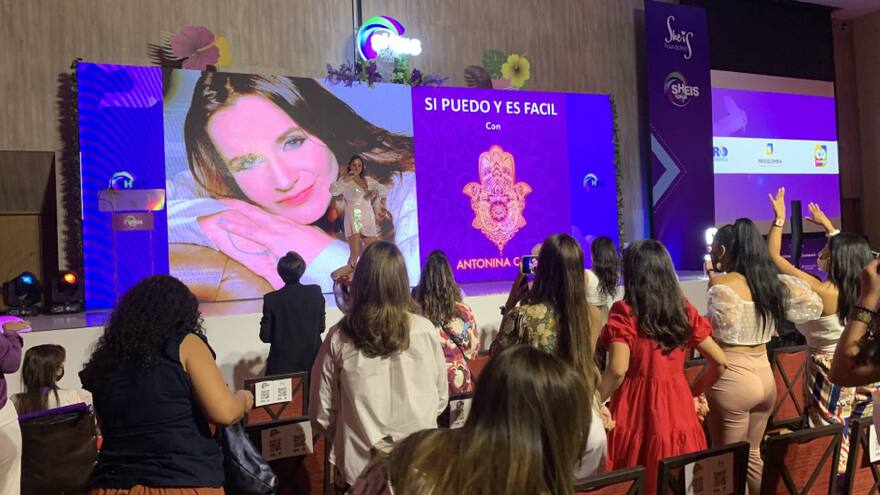 El poder y el liderazgo femenino se congregan en Barranquilla