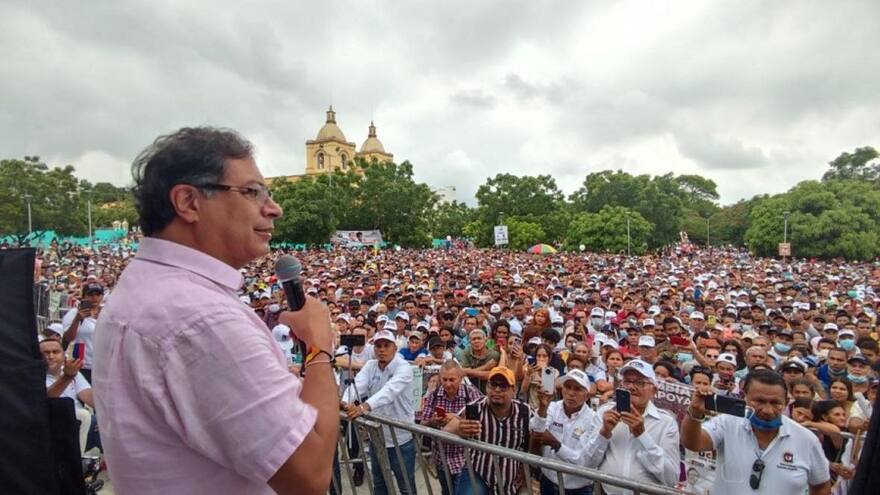 ¿Se trata de otro 'golpe blando' a la gobernabilidad de Petro?