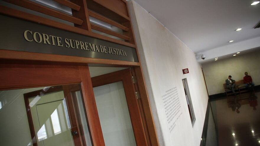 Name y Calle habrían usado dinero de Ungrd para ayudar a familiares