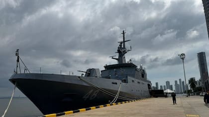 Sale desde Cartagena buque con más de 240 toneladas de ayuda humanitaria hacia Cuba para atender a los damnificados por Melissa