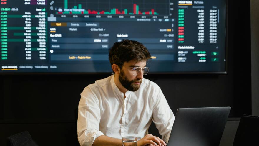 Alianza Team, Mibanco y Gopass están contratando analistas y auxiliares en Bogotá