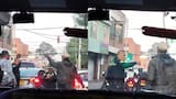 Video: capturan a hombre que agredió a un policía en Suba, Bogotá
