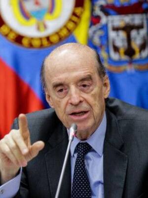 Las falacias de Petro y Leyva | Columna de Rafael Nieto