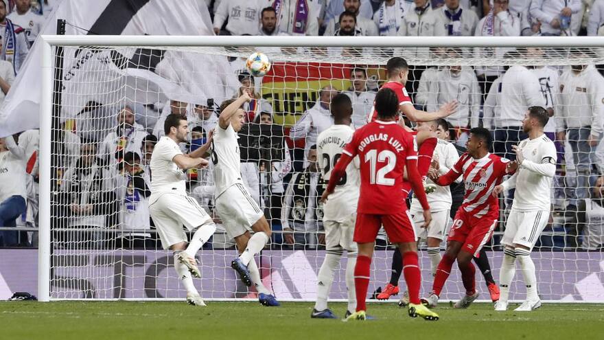 La International Board hace cambios en norma de las manos en el fútbol