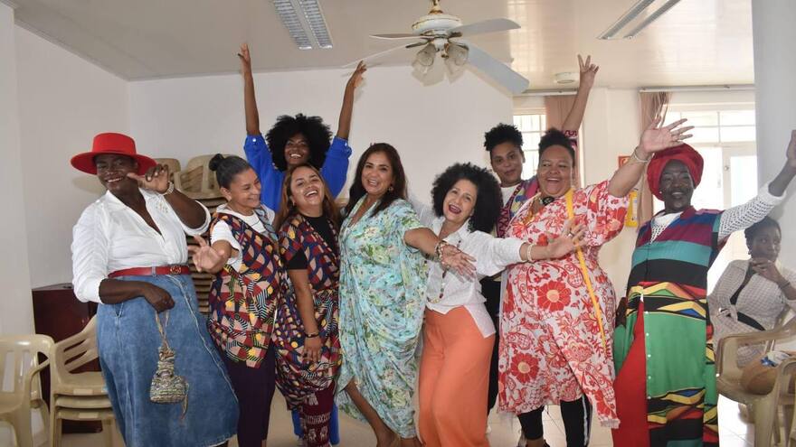 Con creatividad y amor propio, Judy Hazbún empodera lideresas en San Andrés