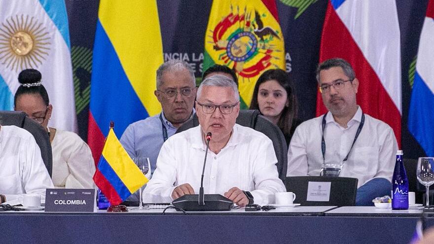 Publican borrador de proyecto que reforma a la Procuraduría y la Contraloría