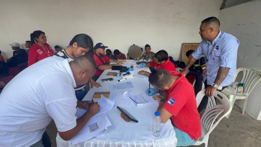 Venezuela empieza a emitir documentos de identidad cerca de zona disputada con Guyana