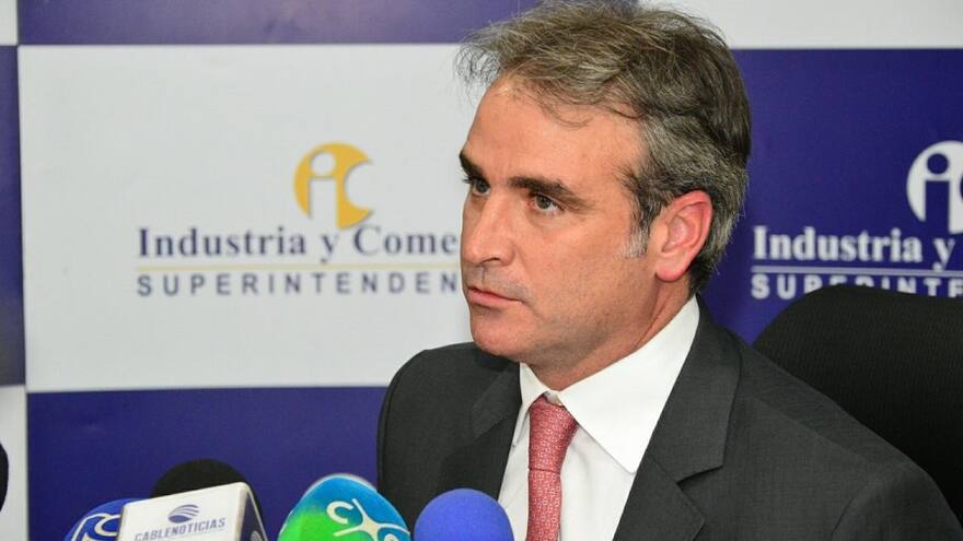 Pliego de cargos a 4 empresas y 15 directivos por obstruir circulación de facturas: SIC