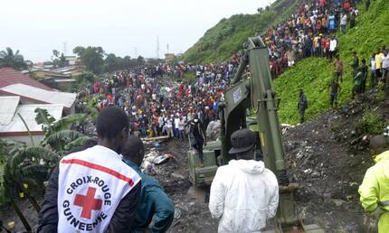 Al menos ocho muertos deja derrumbe en basurero en Guinea tras fuertes lluvias