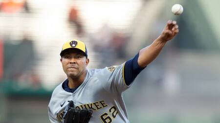 Primera caída del año para José Quintana