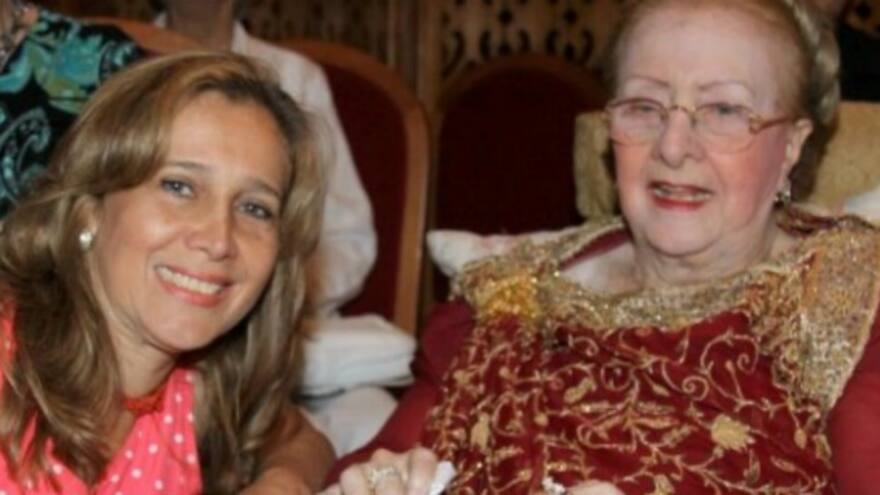 Hija de escritora Judith Porto muere al caer de octavo piso