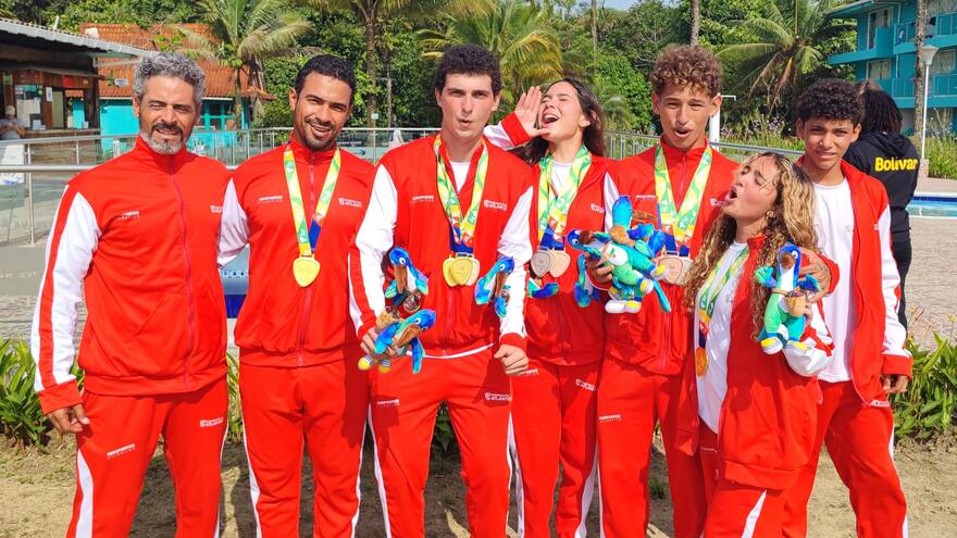 Angueline Miranda en gimnasia y Felipe Marthe en surf, oro para Atlántico