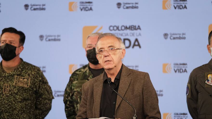 'Es altamente probable que masacre en Cauca haya sido cometida por EMC'