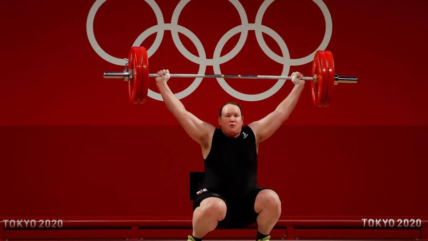 Laurel Hubbard, primera atleta transgénero en JJOO está 'profundamente agradecida'